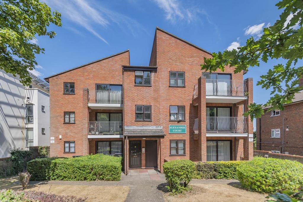 Bromley Road, Bromley 2 bed flat £375,000
