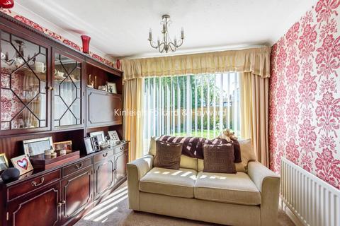 49 Broadheath Drive, Chislehurst, BR7 6EU