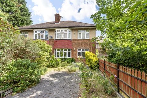 42 Abbots Park, London, SW2 3QD