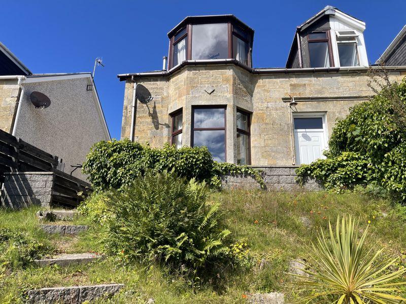 Fullerton Drive, West Kilbride 3 bed semidetached villa £270,000