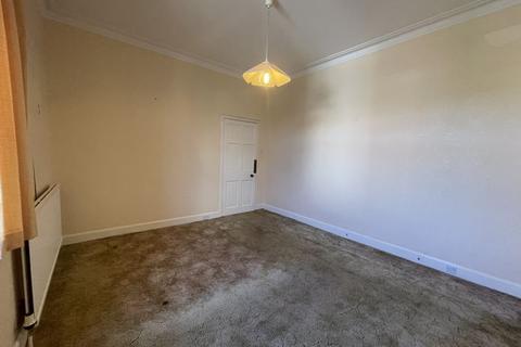 13 Fullerton Drive, Seamill, West Kilbride, KA23 9HS