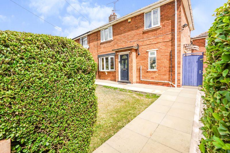 St. Vincent Crescent, West Bromwich 3 bed semidetached house £230,000