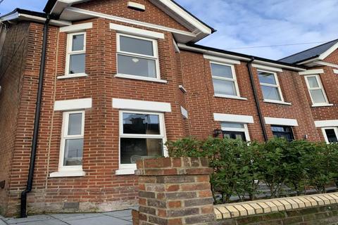 4 bedroom house to rent - Salterns Road, Lower Parkstone, Poole