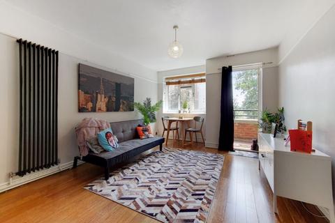 Flat 18, Rollo Court Strasburg Road, London, SW11 5HL