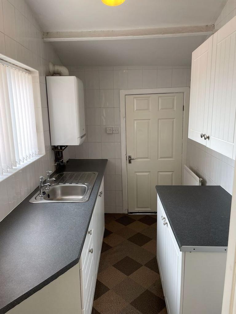 Leighton Street, South Shields 3 bed apartment £475 pcm (£110 pw)