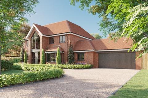 5 bedroom detached house for sale - Portsmouth Road, Hindhead, Surrey
