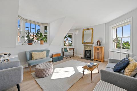 62d Addison Gardens, London, W14 0DP