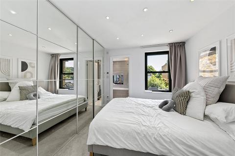 69 Sandycombe Road, Richmond, TW9 2EP