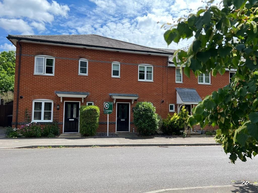 Hermitage Green, Hermitage, Thatcham, RG18 3 bed terraced house £345,000