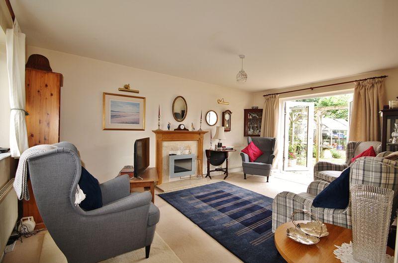 COGGES HILL ROAD, Witney OX28 3FP 3 bed detached house £447,500
