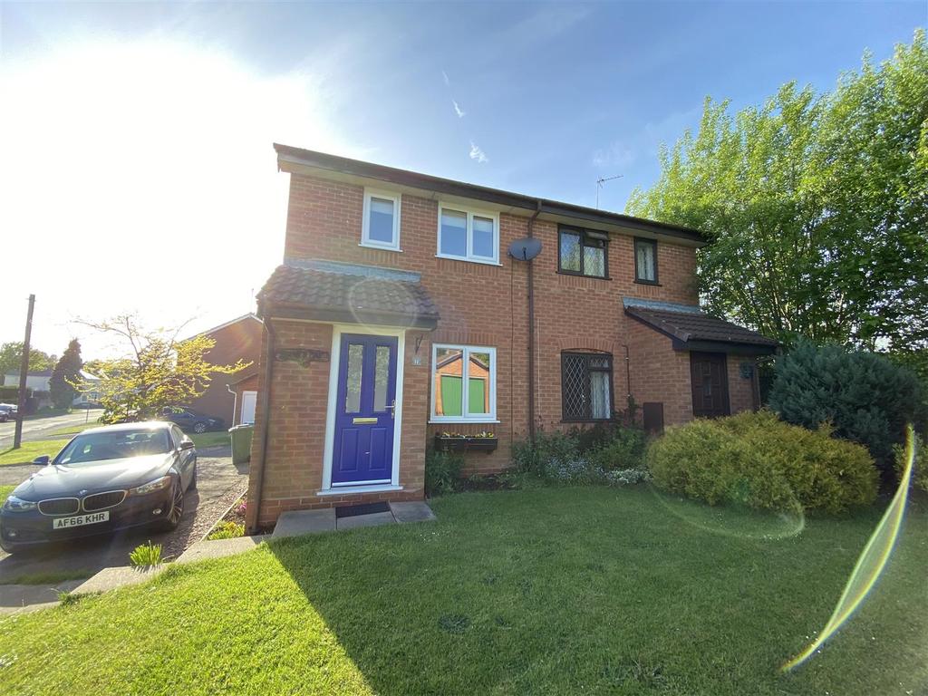 11 Chapel Lane, Codsall 2 bed semidetached house £895 pcm (£207 pw)