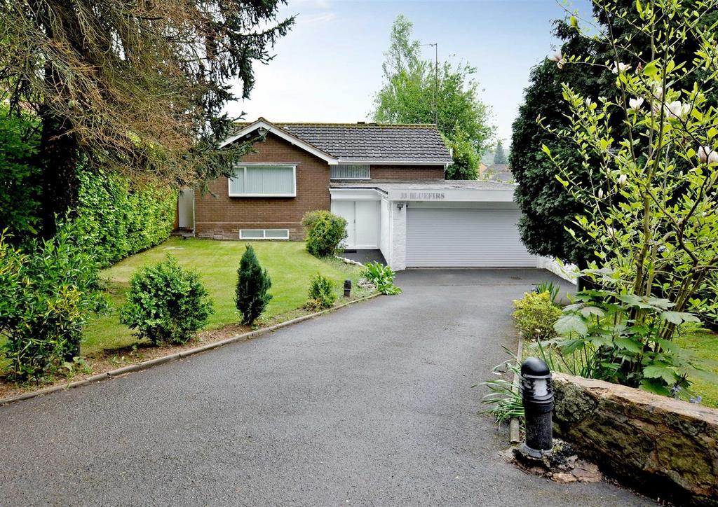 Blue Firs, Grove Lane, Wightwick 3 bed detached house to rent £3,950
