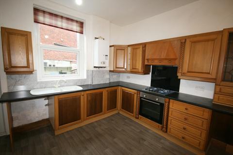 2 bedroom terraced house to rent, Robert Owen Street, Droylsden