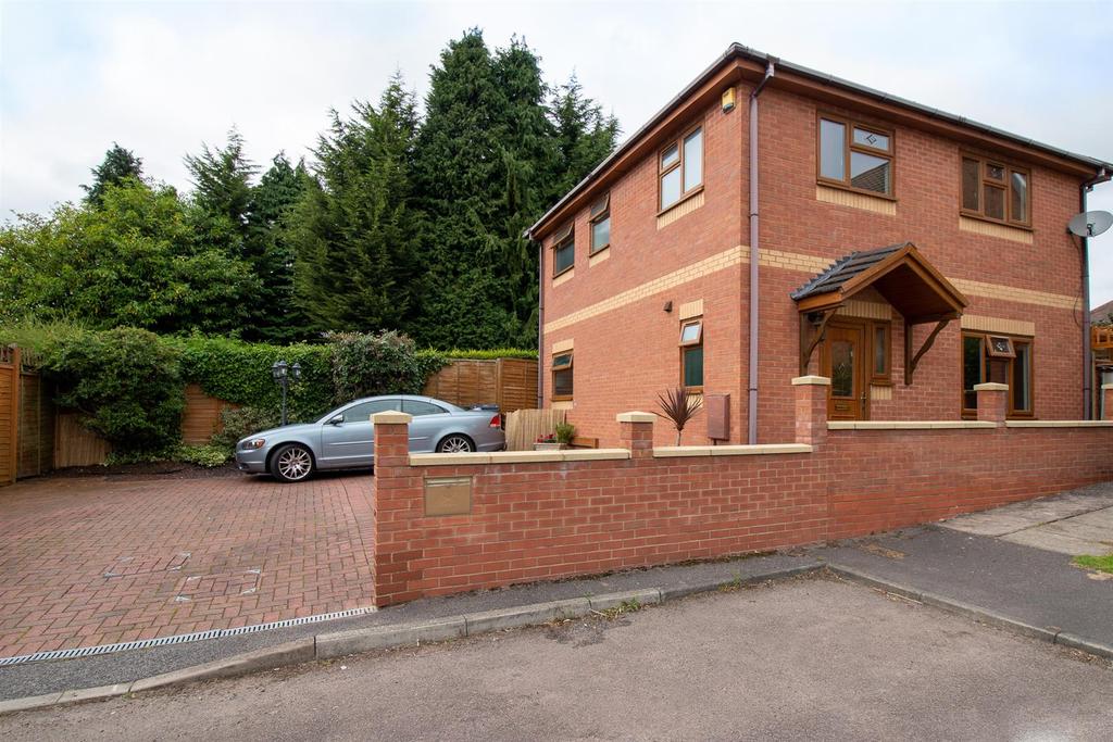 Gillman Close, Birmingham, West Midlands 3 bed detached house £375,000