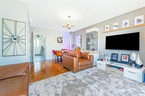 55 Church Road, Chavey Down, Ascot, SL5 8RR
