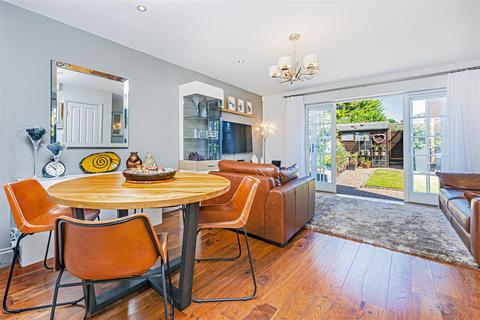 55 Church Road, Chavey Down, Ascot, SL5 8RR