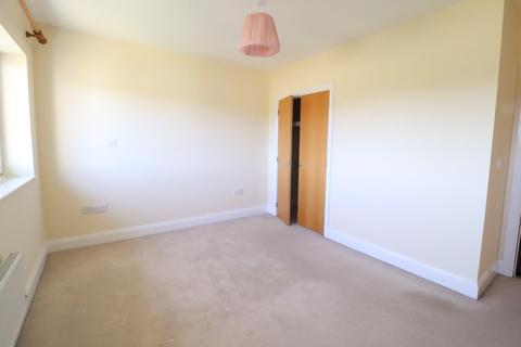 11 Kempton Drive, Warwick, CV34 5FT