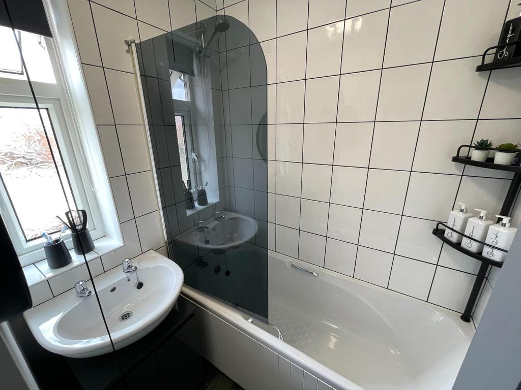 Bathroom/w.c.