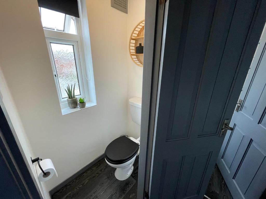 Bathroom/w.c.