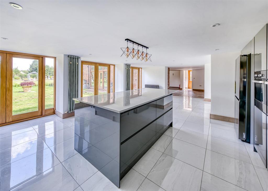 Lady Helens Hall-kitchen3.jpg