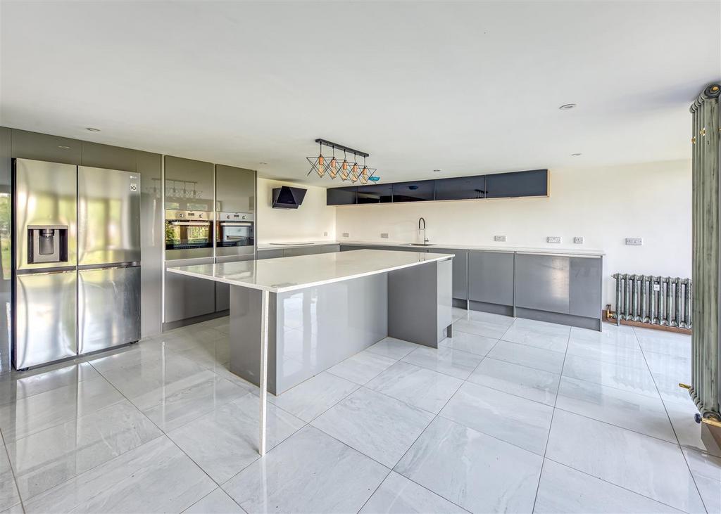 Lady Helens Hall-kitchen4.jpg