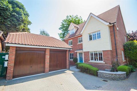 5 bedroom detached house for sale - The Cedars, Off Springfield Road, Chelmsford