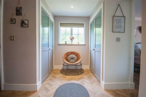 3 The Cedars, Chelmsford, CM2 6BL