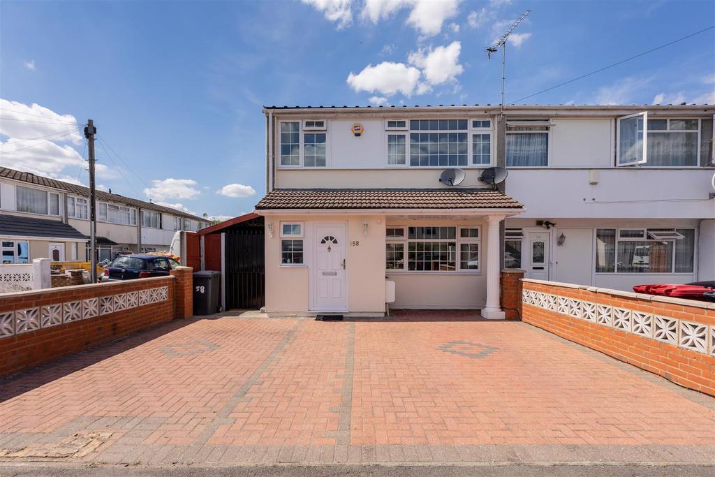 Tintern Close, Slough 3 bed end of terrace house for sale £449,950