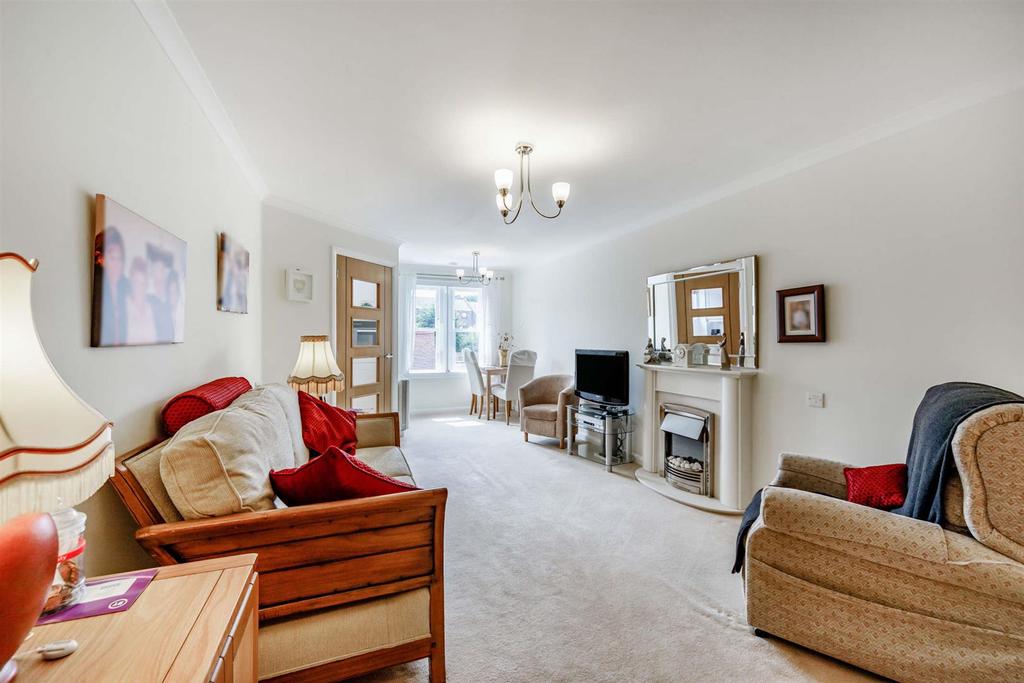 8513585-interior16-800.jpg