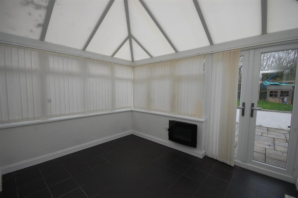 45 Norbury Crescent (12).JPG