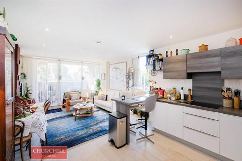 2 bedroom flat for sale - Grant House, Cleveland Park Avenue, Walthamstow, E17