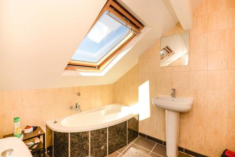 298 Bole Hill Road, Sheffield, S6 5DF