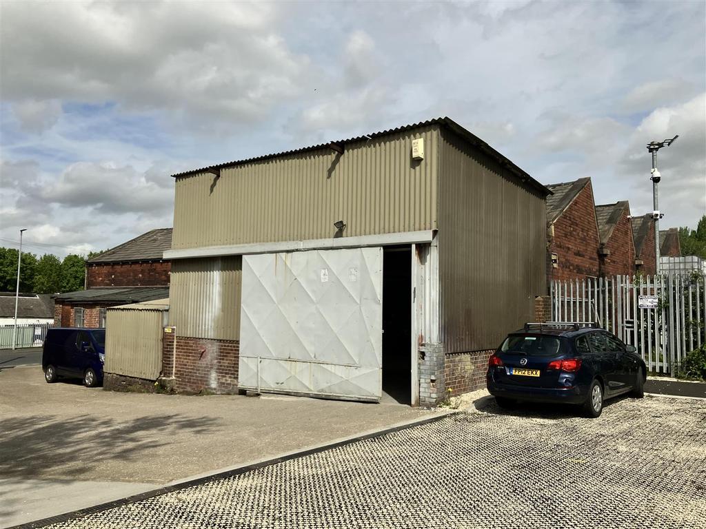 Oxford Road, Gomersal, Cleckheaton Office £495,000
