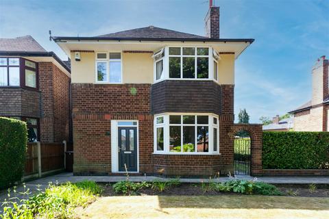 4 bedroom detached house for sale - Russell Drive, Nottingham