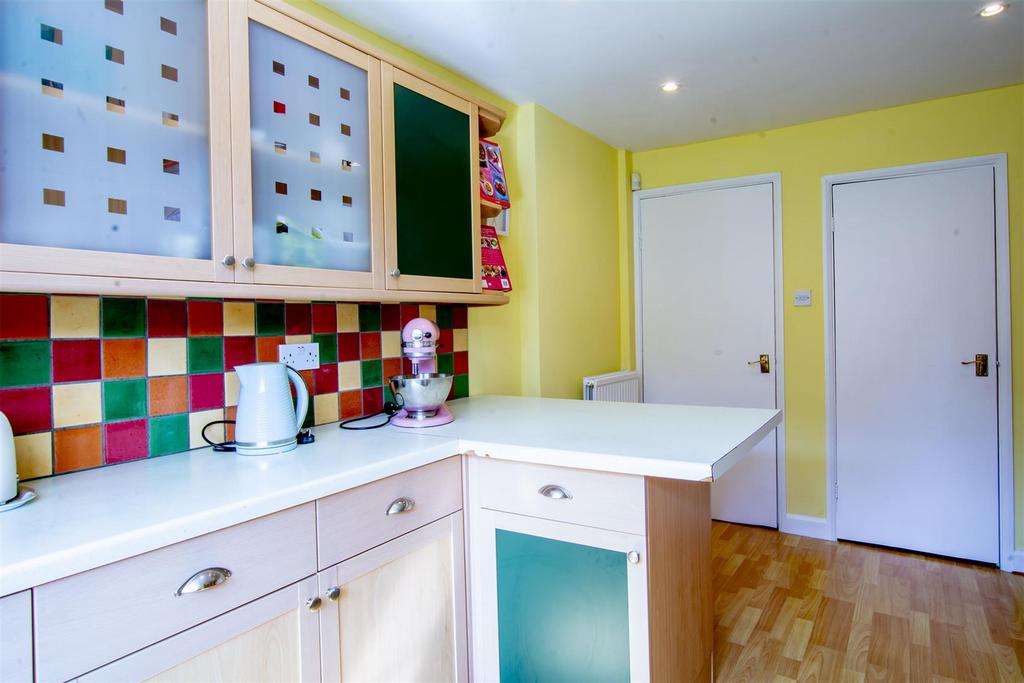 Kitchen DSC 1125-HDR copy.jpg