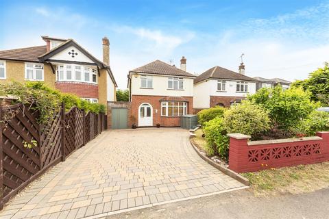 3 bedroom detached house for sale - Watford Road, Chiswell Green, St Albans