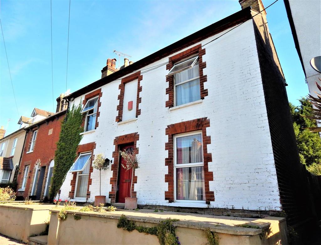 Lower Fant Road, Maidstone 4 bed end of terrace house for sale £385,000