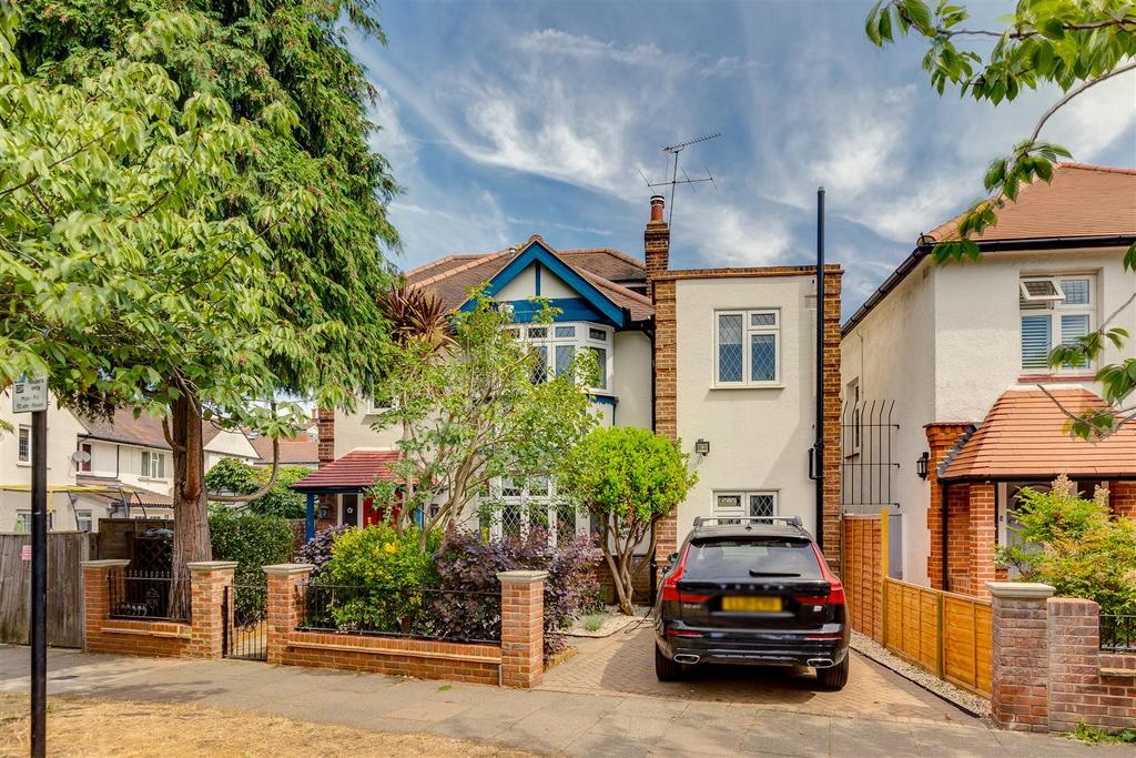 Staveley Road, London, W4 5 bed detached house £1,950,000