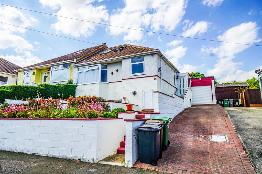 Conqueror Road, St. LeonardsOnSea 3 bed semidetached house £390,000