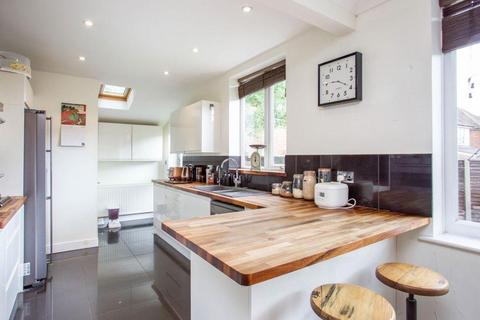 80 Grange Road, Guildford, GU2 9QD