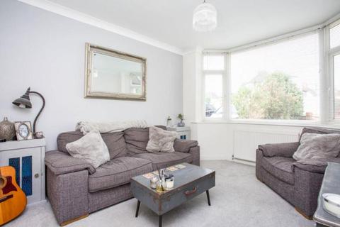 80 Grange Road, Guildford, GU2 9QD