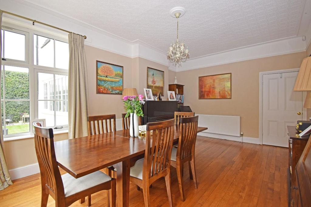 4 Church Lane, dining b.jpg