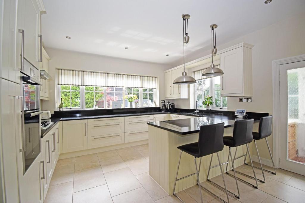 4 Church Lane, kitchen a.jpg