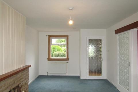 3 bedroom terraced house to rent, 25 Carneil Terrace, Carnock
