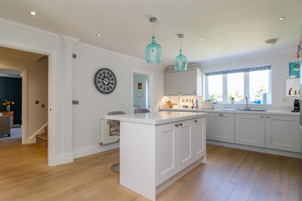 Trinity Fields, Lower Beeding 4 bed detached house £650,000