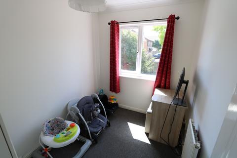 1 Boleyn Close, Chafford Hundred, Grays, RM16 6NU