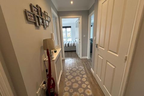 33 Torino Way, South Ockendon, RM15 5FT