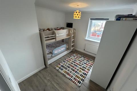 33 Torino Way, South Ockendon, RM15 5FT