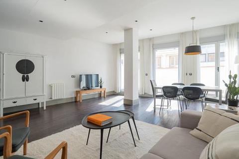 2 bedroom penthouse - Justicia, Centro, Madrid