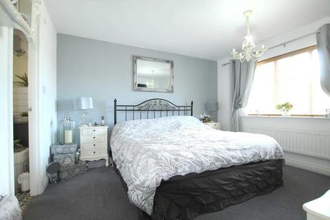 19 Tymawr, Caversham, Reading, RG4 7XR